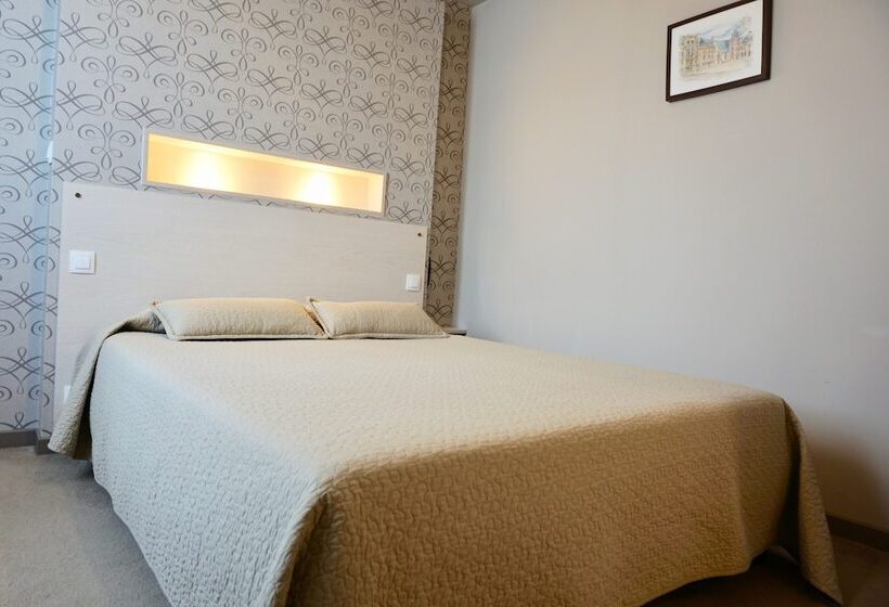 Номер Стандарт, Logis Hôtel Restaurant Clair Cottage, Chisseaux   Chenonceaux