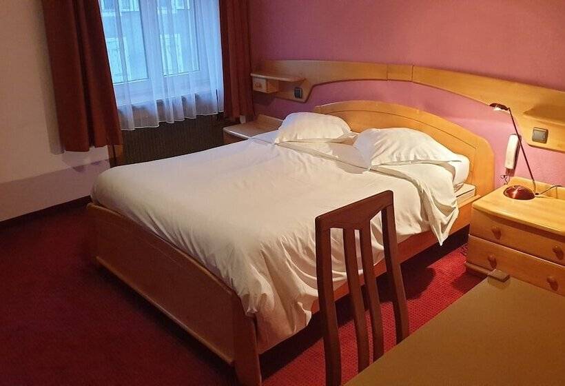 Номер Стандарт, Logis Hotel Restaurant Le Faudé