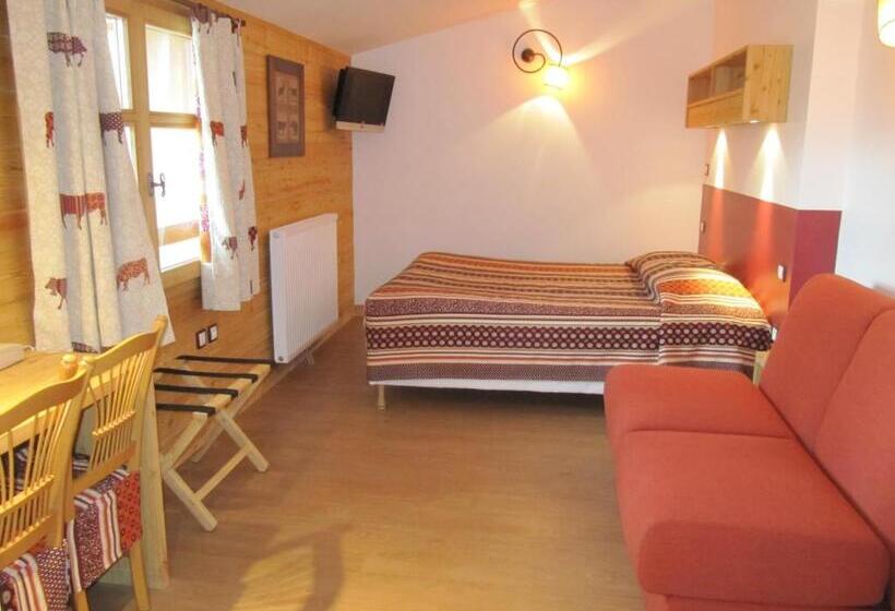 Номер Комфорт, Logis Hôtel Les Peupliers
