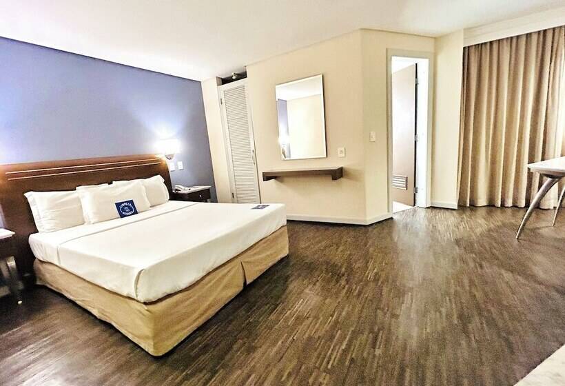 Президентский Люкс, Blue Tree Towers Joinville