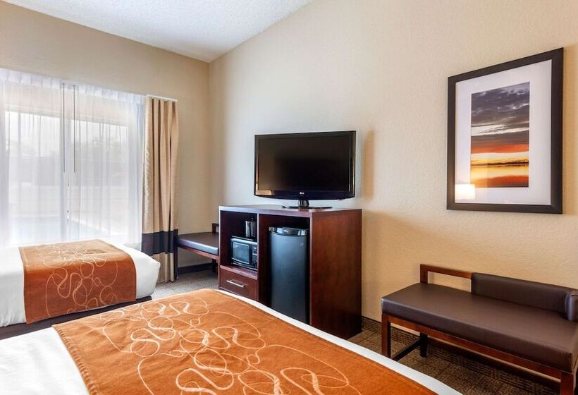 Suíte, Comfort Suites Downtown