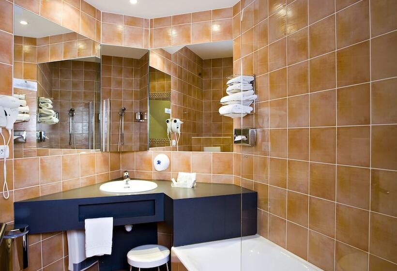 Номер Стандарт, Logis Hôtel Parenthèse, Restaurant & Spa