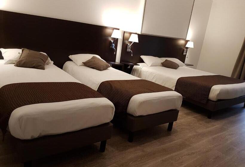 اتاق استاندارد چهار تخته, Nevers