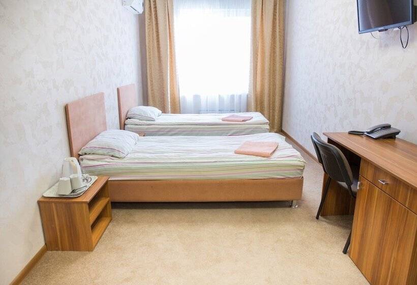 اتاق اکونومی, & Hostel Klever