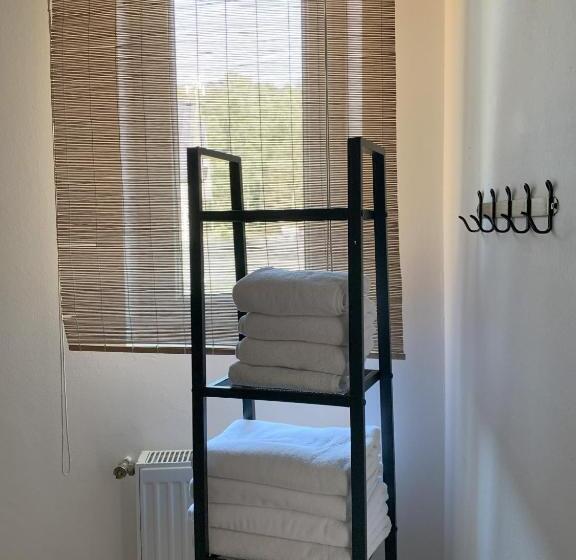 Трехместный Номер Комфорт, Barcelona Rooms