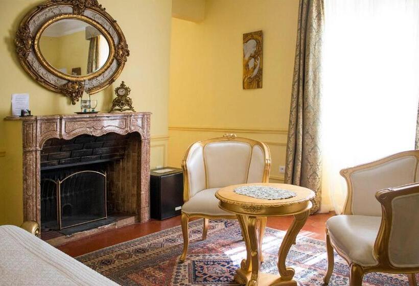 Люкс Вид на Сад, Château Rieutort