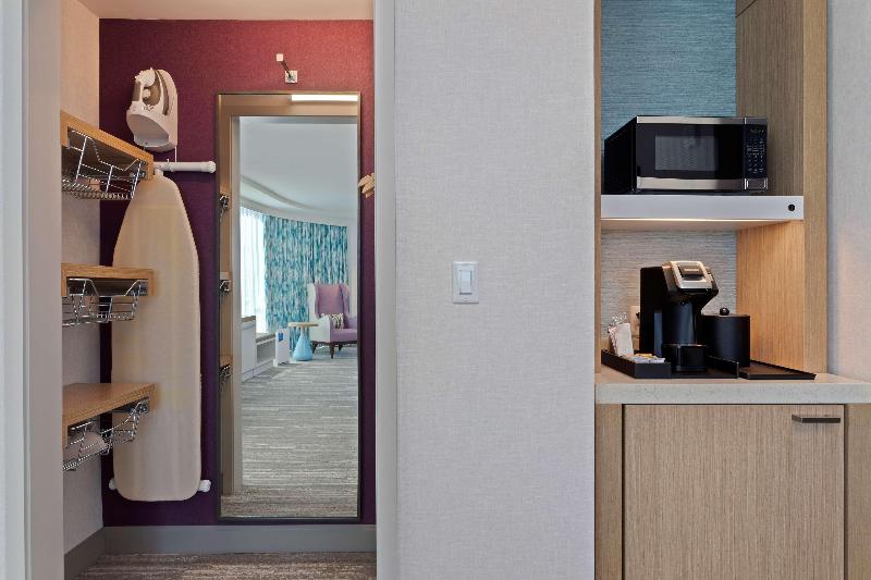 Стандартный Номер Кровать Кинг, Hilton Garden Inn Boston Brookline, Ma