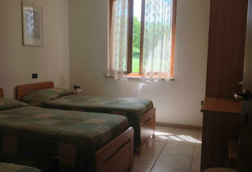 ２ベッドルームアパートメント, Valle Del Poggio