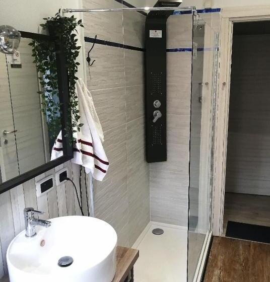 Standard room with outdoor bath, Dante S House   Affittacamere