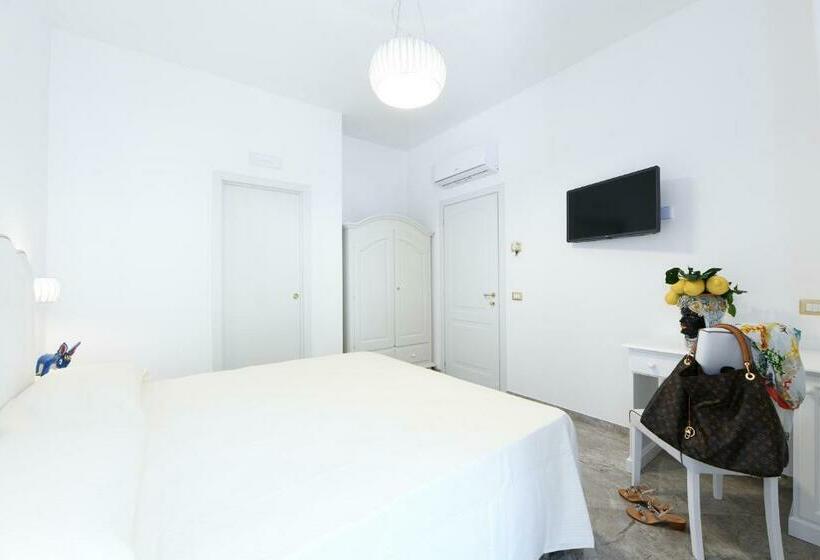 Quarto Deluxe, Palazzo Gargano Amalfi