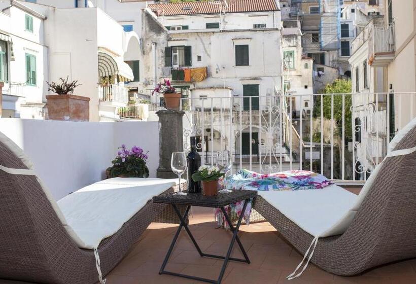 Quarto Deluxe, Palazzo Gargano Amalfi