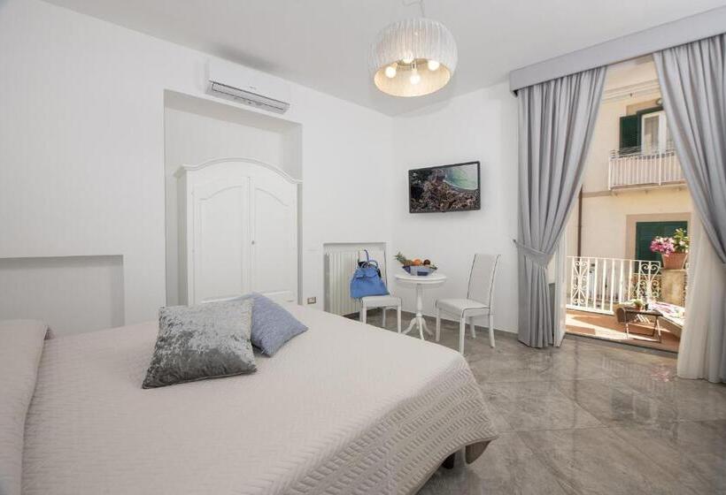Quarto Deluxe, Palazzo Gargano Amalfi