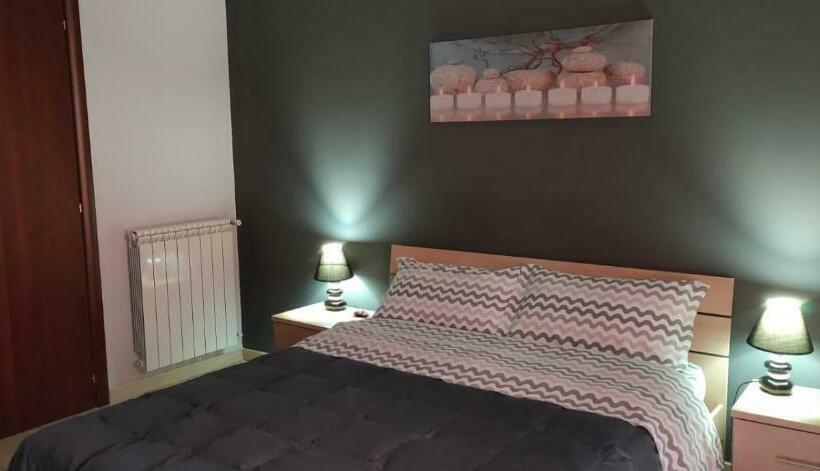 اتاق استاندارد, B&b Lavika Pedara