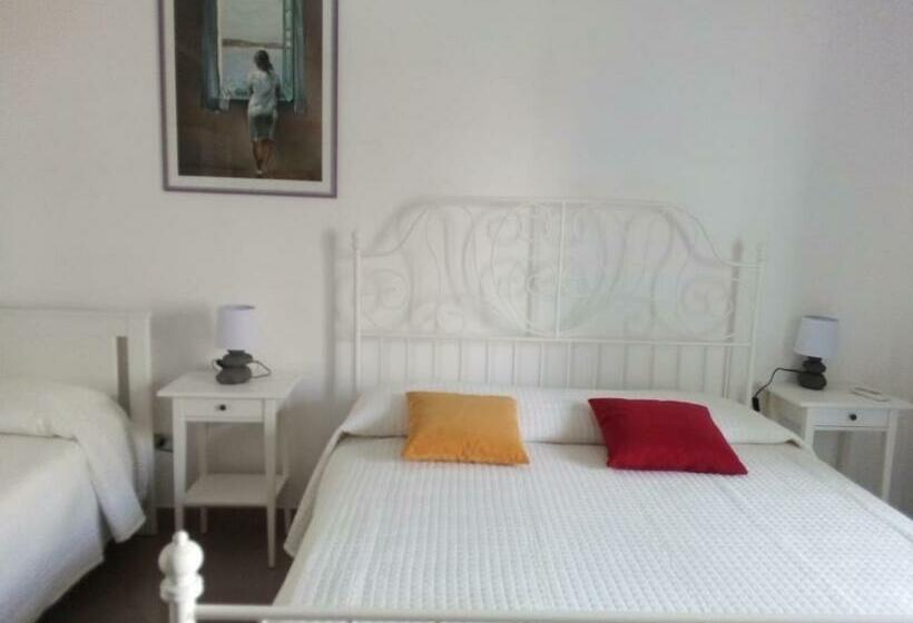 Quarto Triplo Estandar, B&b Smile