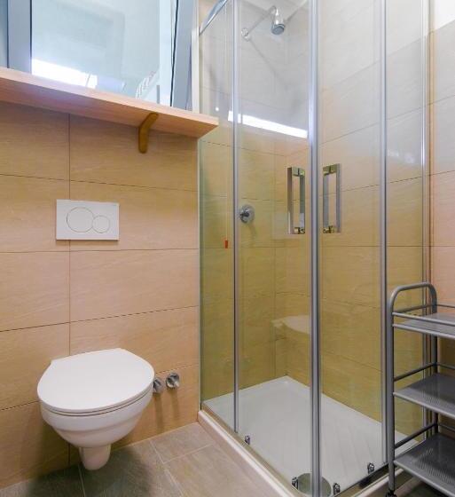 اتاق استاندارد با چشم‌انداز باغ, Casa Livio  Rooms And Studios