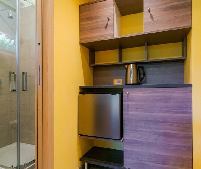اتاق استاندارد با چشم‌انداز باغ, Casa Livio  Rooms And Studios