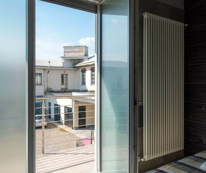 标准三人间, La Montrucca Camere