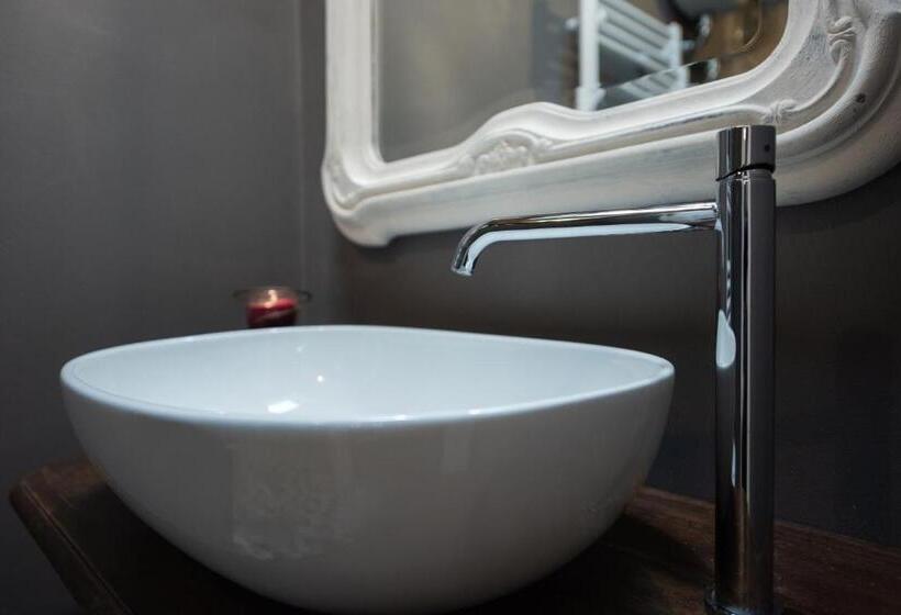 标准间, B&b Podere Camaiano