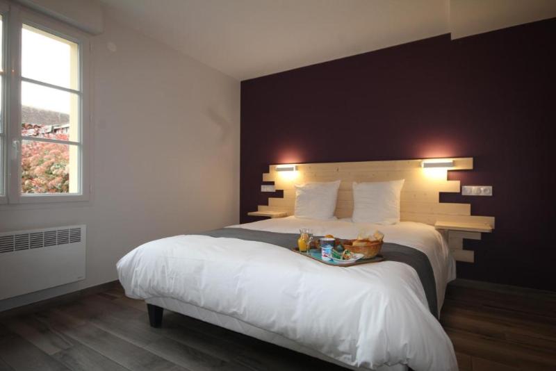 Номер Стандарт, Auberge De La Cloche