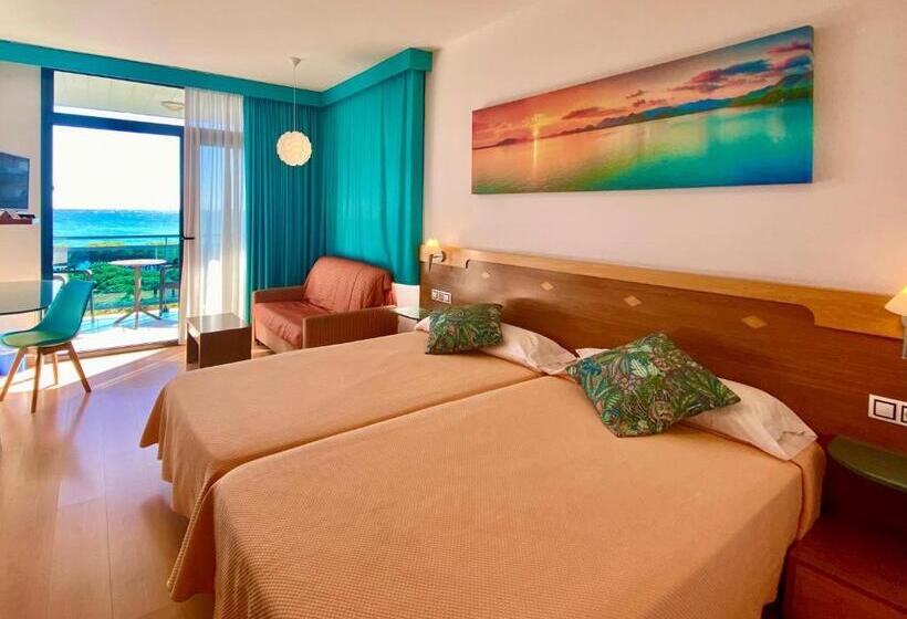 Quarto Estandar Vista Mar, Blaucel