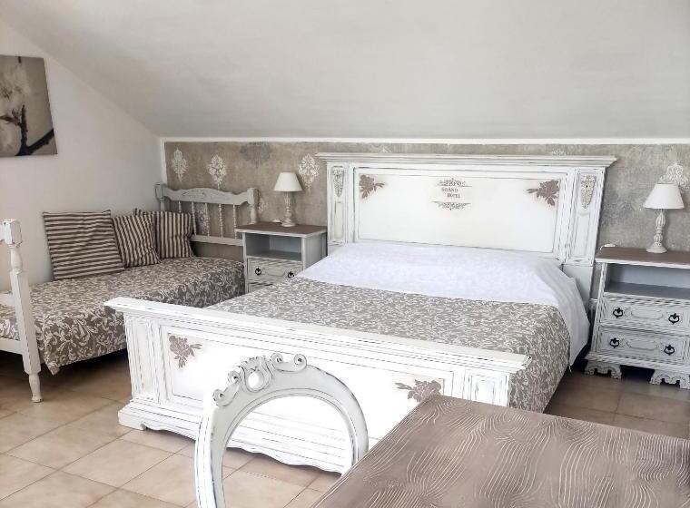 Номер Стандарт с Балконом, Grotta Dei Puntali B&b