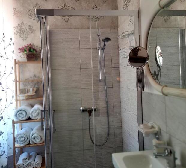 Семейный Номер, Grotta Dei Puntali B&b