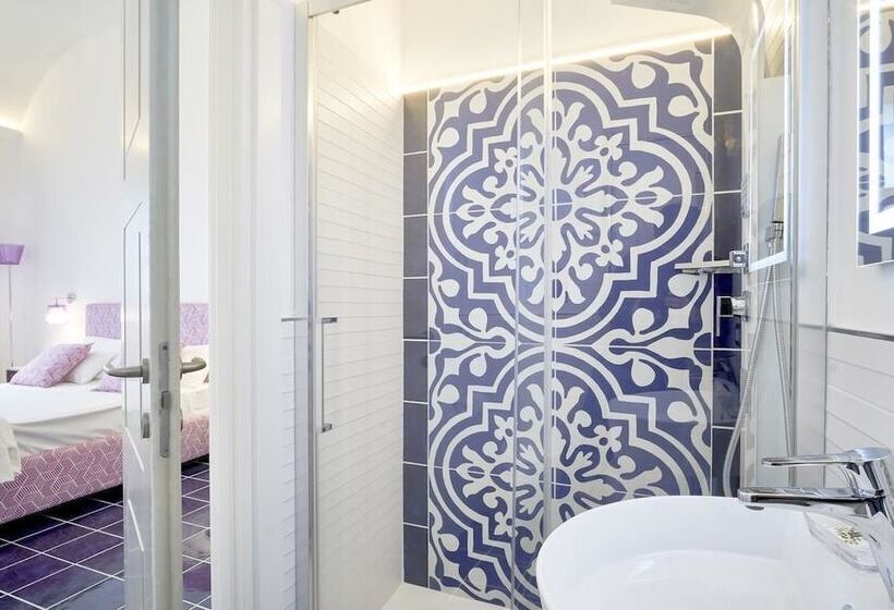 Номер Deluxe Вид на Море Боковой, Palazzo Gentilcore