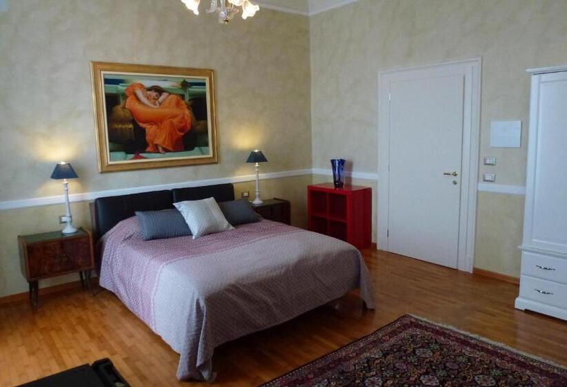 Deluxe room with river view, Lady Verona Residence