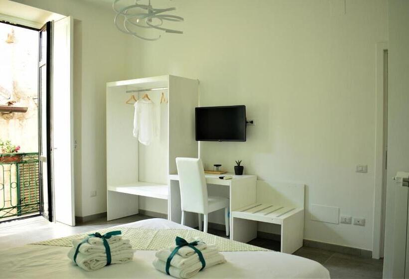 اتاق استاندارد سه نفره, B&b Vietri 360
