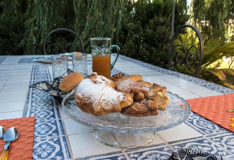 استودیوی لوکس, B&b La Casetta Degli Aranci