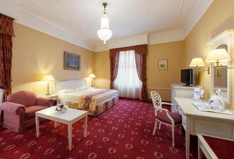 Полулюкс, Danubius Hotel Astoria City Center