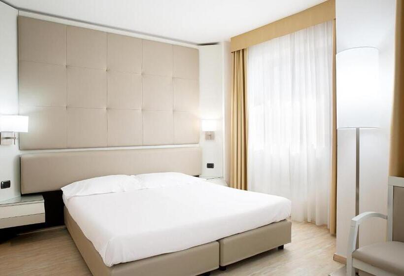 ４ベッドルームクラシックタイプ, Mediterraneo Palace
