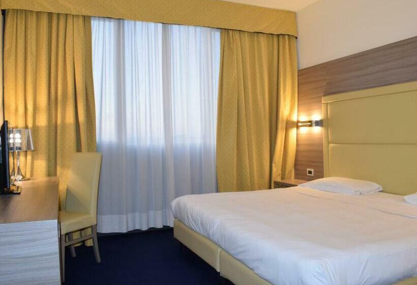 Номер Deluxe, Palace Inn Rome Fiano