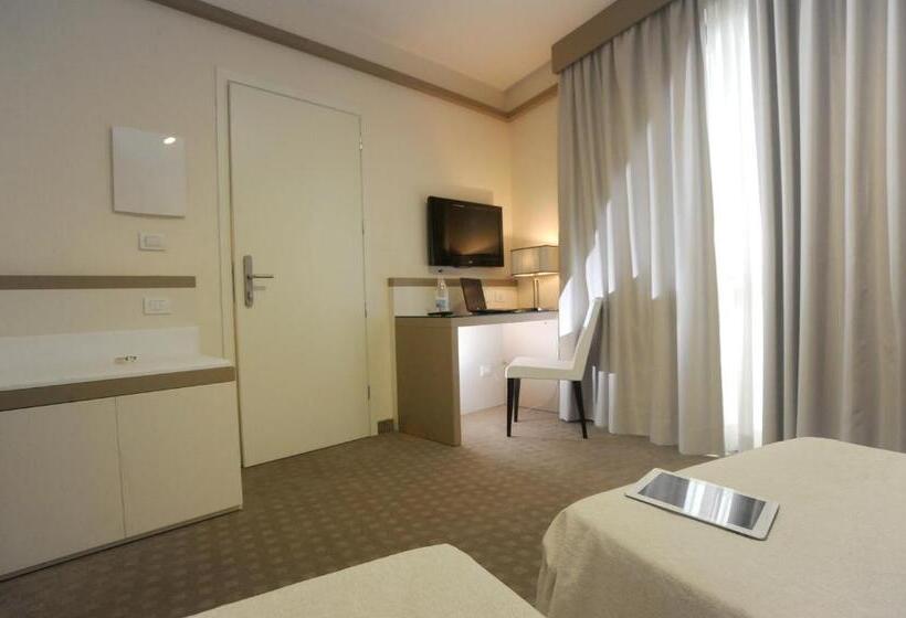 Номер Стандарт, Palace Inn Rome Fiano
