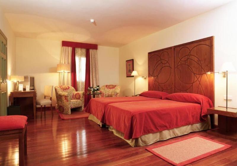 Номер Стандарт, Parador De Limpias