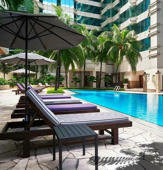 Номер Deluxe Кровать Кинг, Pullman Kuala Lumpur City Centre Hotel & Residences