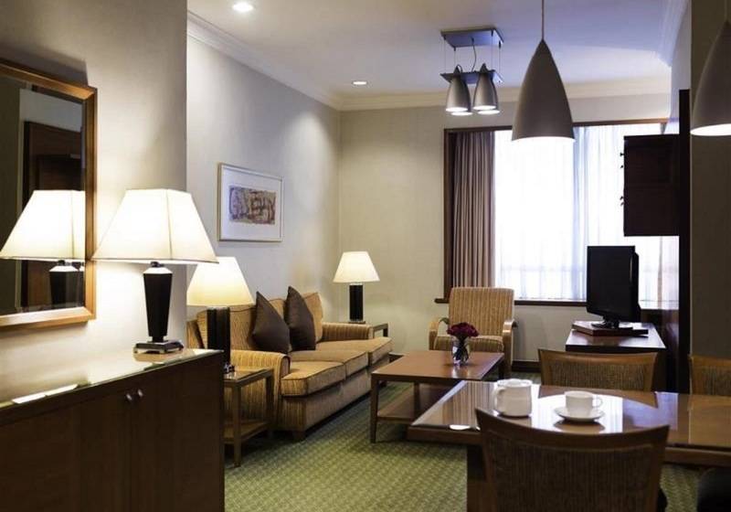 Номер Executive, Pullman Kuala Lumpur City Centre Hotel & Residences