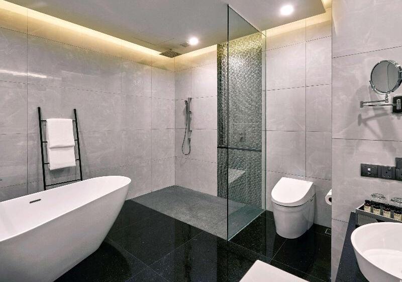Апартаменты 2 Спальни, Pullman Kuala Lumpur City Centre Hotel & Residences