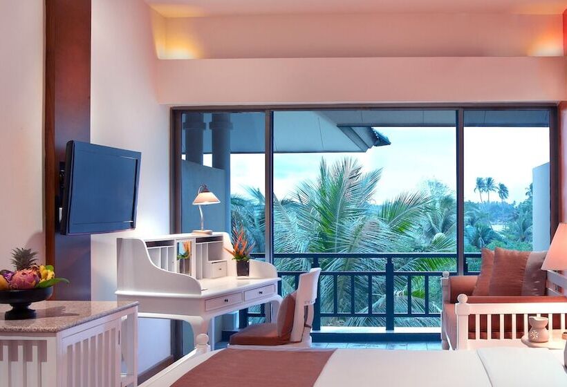 Номер Стандарт, Angsana Bintan