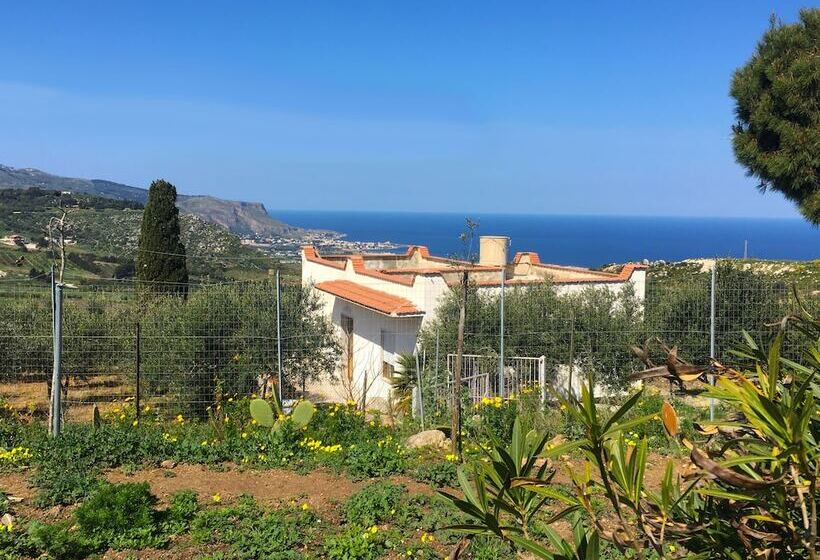 ویلا دلوکس 2 خوابه, Villa Panoramica Sul Mare