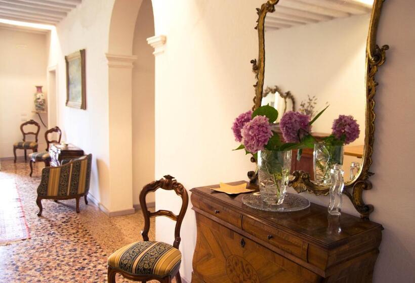 اتاق استاندارد, Villa Fava