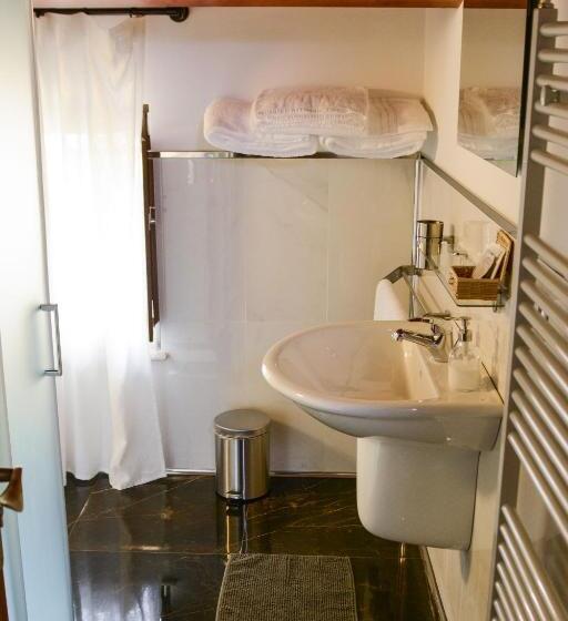 스탠다드 트리플 룸, Palazzo Candida B&b