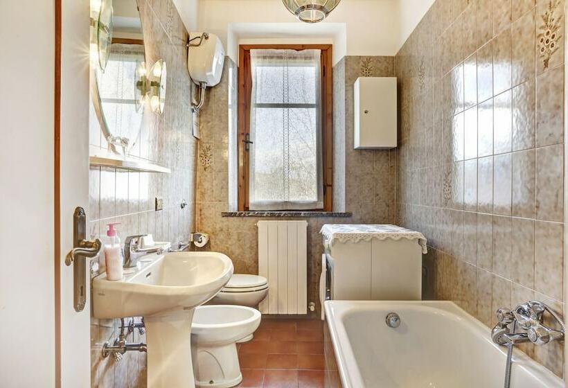 Дом 2 Спальни, Lodge Ricavo Con Piscina Panoramica