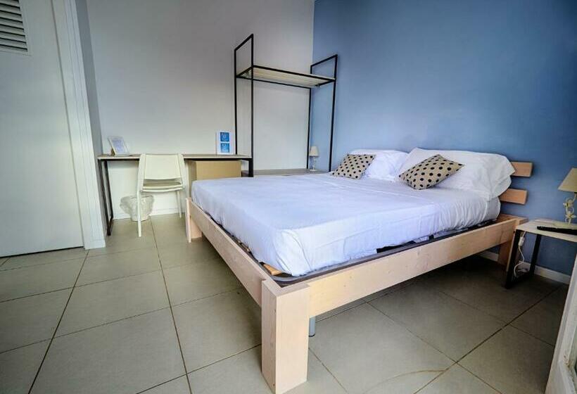 スタンダードルーム, B&b Il Varo A Mare