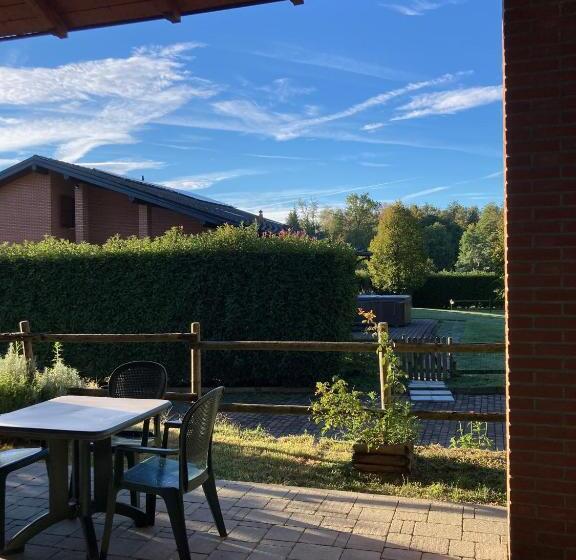 Номер Стандарт Вид на Сад, Agriturismo Altana Del Motto Rosso