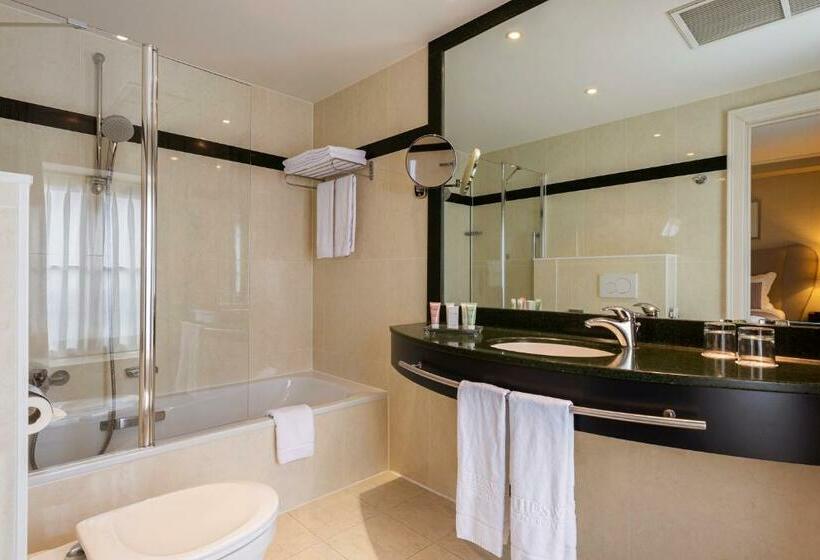 اتاق راحتی, Dukes  Arches Brugge   By Dukes  Hotel Collection