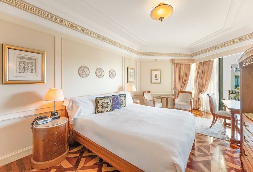 Апартаменты 3 Спальни, Imperial Hotel Gold Coast