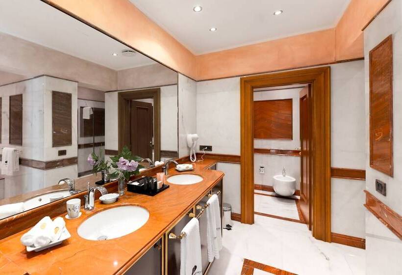 Люкс Повышенной Комфортности, Swiss Diamond Hotel & Spa