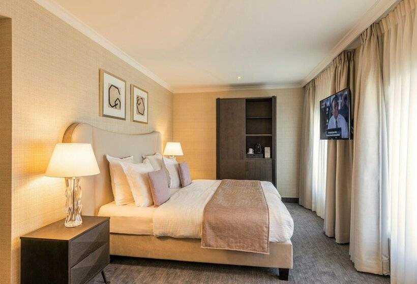 Трехместный Номер Комфорт, Dukes  Arches Brugge   By Dukes  Hotel Collection
