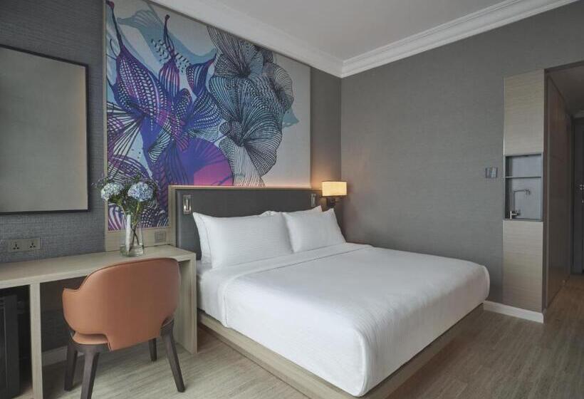 Chambre Club Lit King Size, Grand Copthorne Waterfront